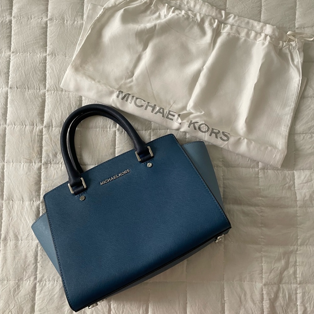 Michael Michael Kors Colorblock Selma Medium Top Zip Satchel